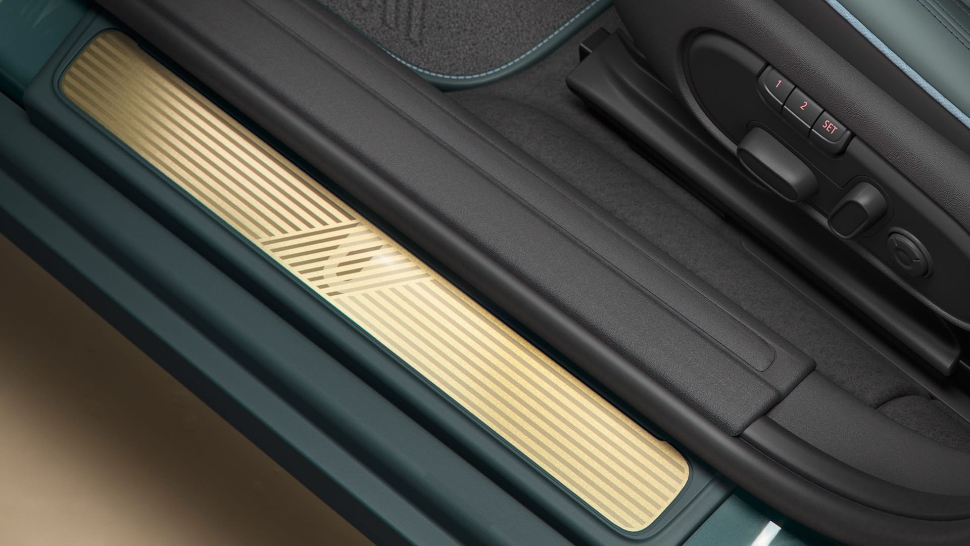 MINI Clubman – Untold Edition – door entry sills